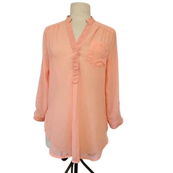 Sheer button-up NWT Francesca's Collections Size S - Picture 2 of 16